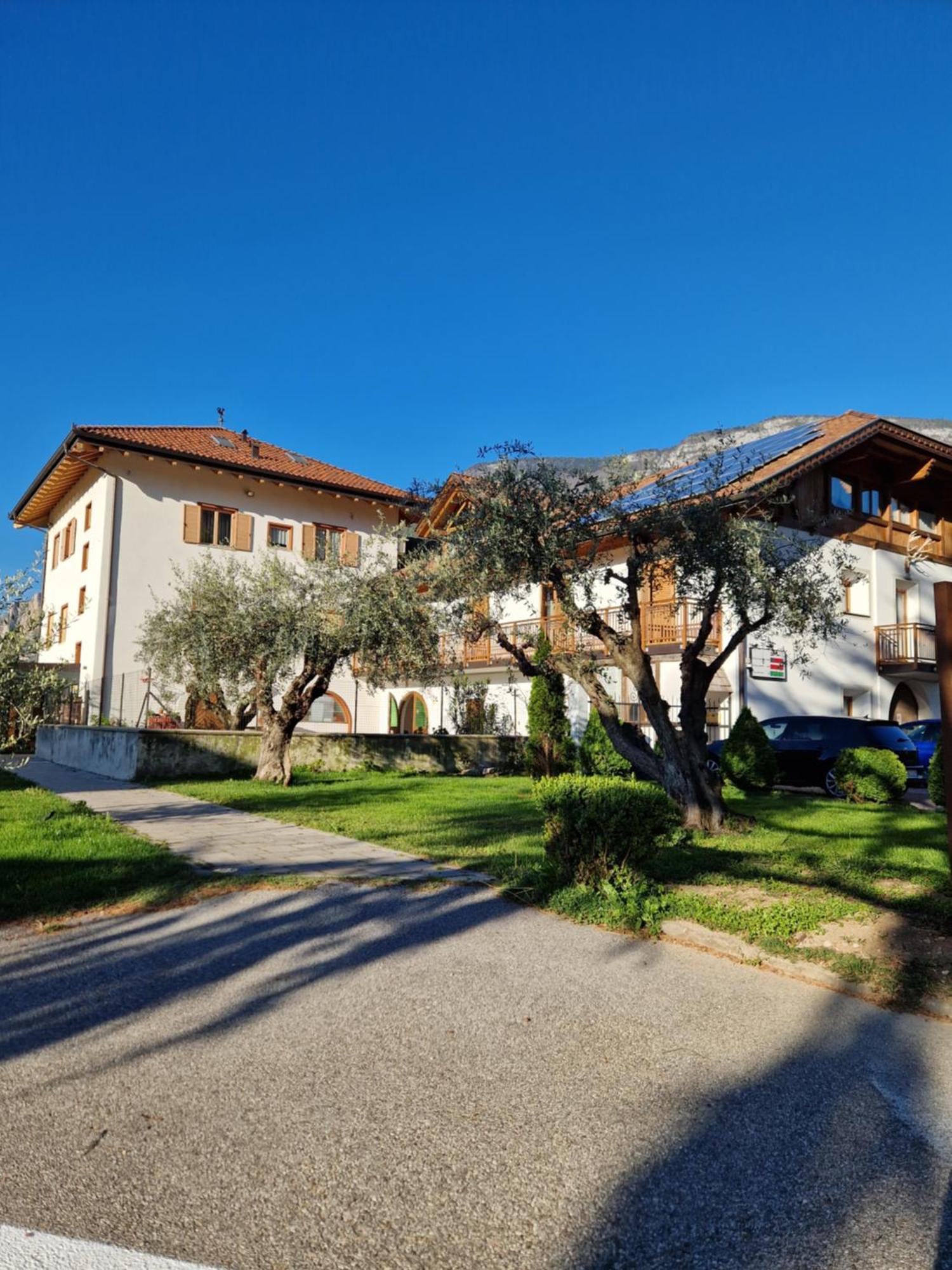 Вилла Antico Fienile Agritur Медзокорона Экстерьер фото