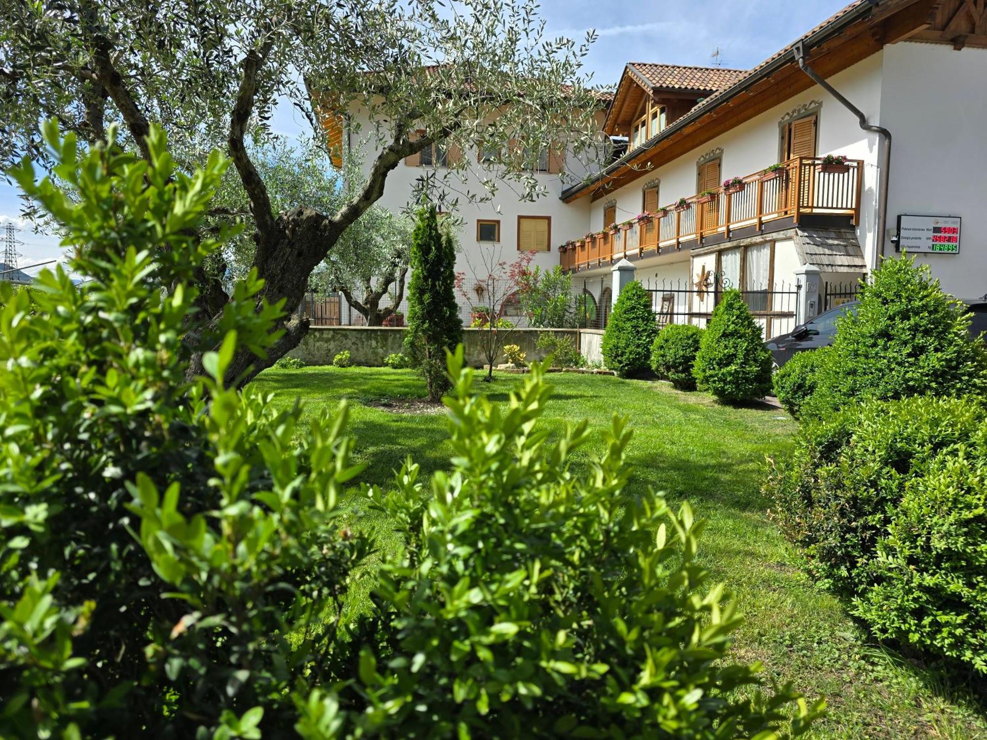 Вилла Antico Fienile Agritur Медзокорона Экстерьер фото